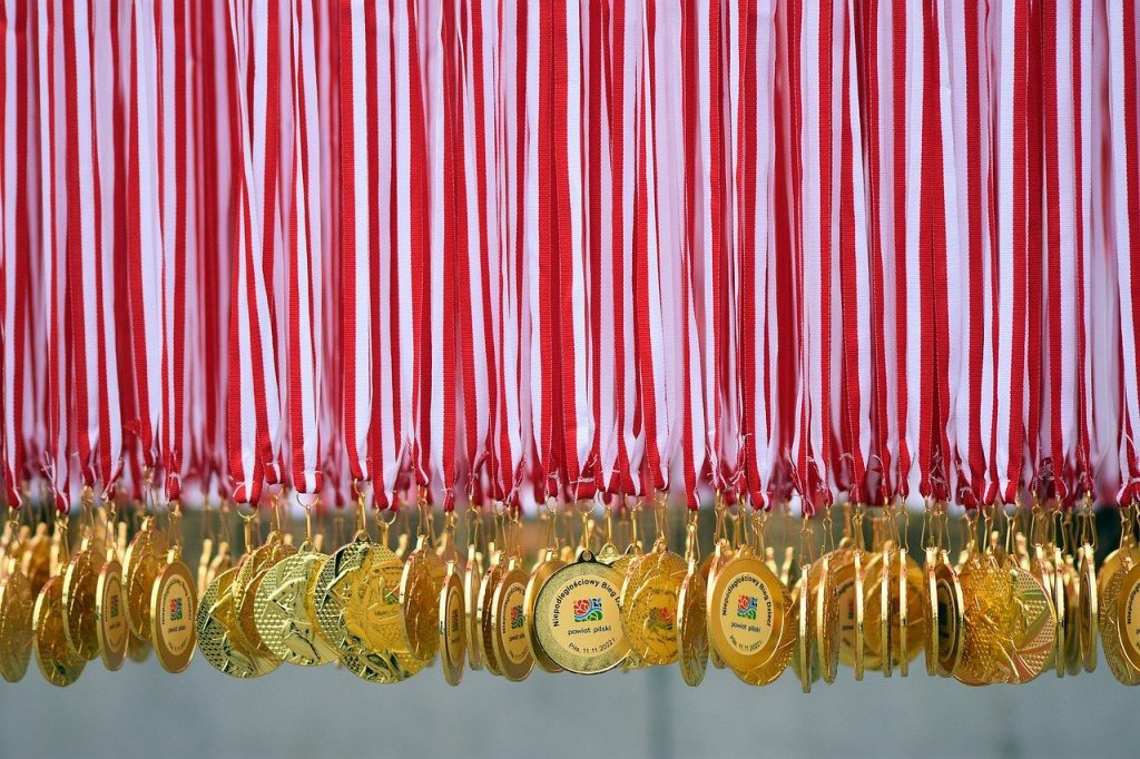 medals, prize, ribbon-7591095.jpg